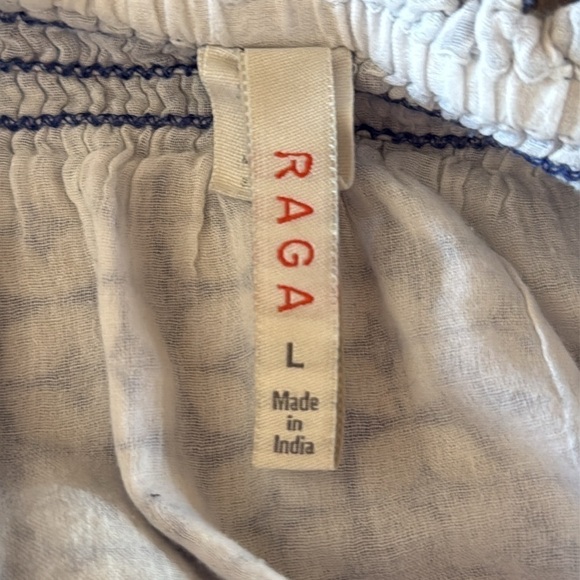 Anthropologie Raga Mazo Pom Pom Fringed Off Shoulder Romper - Picture 6 of 7